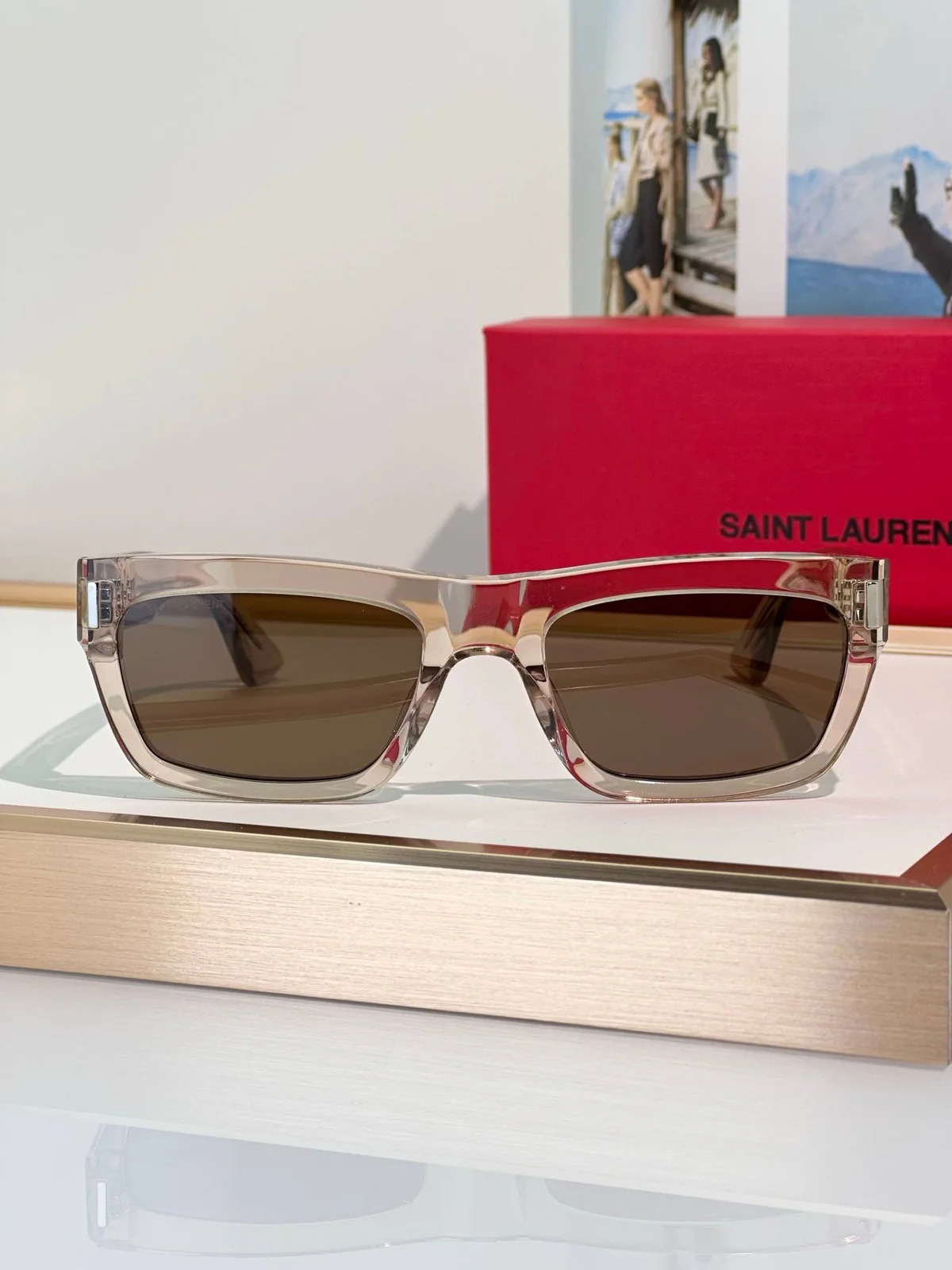 Жіночі окуляри - Saint Laurent